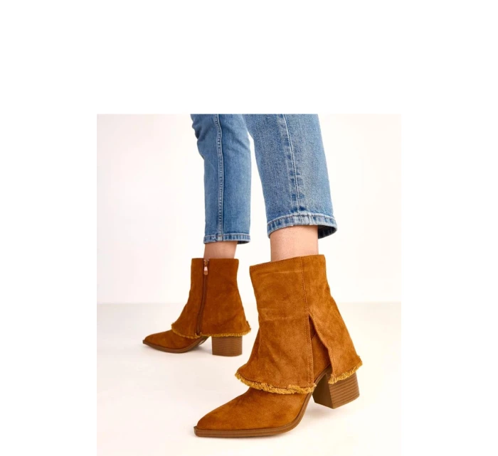 Topánky na podpätku model 220270 Solea