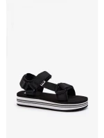 Sandále model 193953 Krok vo veľkom štýle