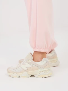 Spodnie IT SP model 21940998 jasny różowy - FPrice