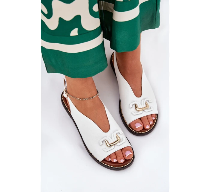 Sandály Na Ploché Podpatky S Dekorací Eko Kůže Bílé model 21685882 - Boto Sandály Na Ploché Podpatky S Dekorací Eko Kůže Bílé model 21685882 - Boto