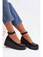 Dámské polobotky na platformě s páskem Černé Belvissa Dámské polobotky na platformě s páskem Černé Belvissa