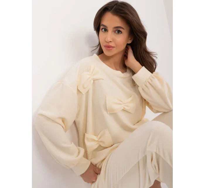 DHJ KMPL 8850.68 ecru