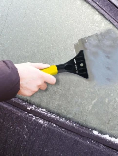 ODSTRAŇOVAČ A ŠKRABKA NA ČELNÉ SKLO 2V1 DUNLOP