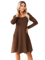pohodlné trapézové šaty s výstřihem a dlouhými rukávy čokoládové model 21787433 - numoco pohodlné trapézové šaty s výstřihem a dlouhými rukávy čokoládové model 21787433 - numoco