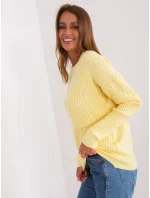 Sweter AT SW model 18895586 jasny żółty - FPrice Sweter AT SW model 18895586 jasny żółty - FPrice