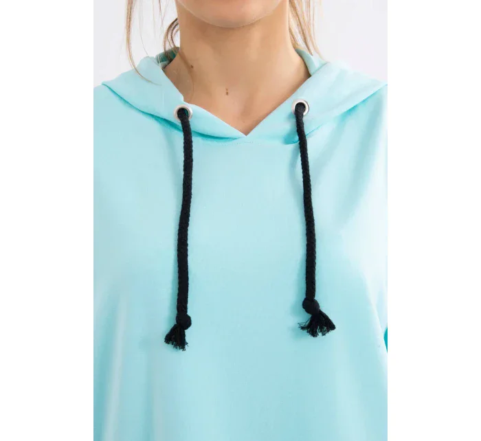 Šaty s kapucňou mätovej