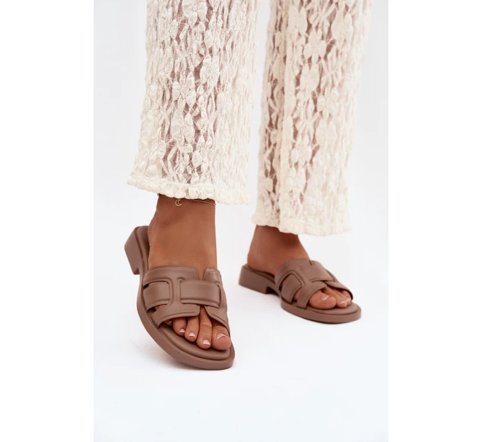 Dámské nazouváky na ploché podrážce tmavě béžové Lorania