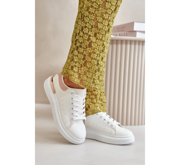 Nízké Dámské Tenisky Na Platformě Z Eko Kůže model 21667647 - Boto Nízké Dámské Tenisky Na Platformě Z Eko Kůže model 21667647 - Boto