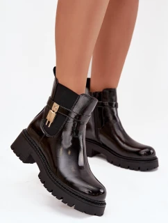 Lakované kotníkové boty s se zlatým detailem černé model 21707431 - Boto