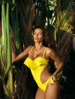 Plavky Carmen Amarillis M-468 W (1) Viacúrovňové - Marko