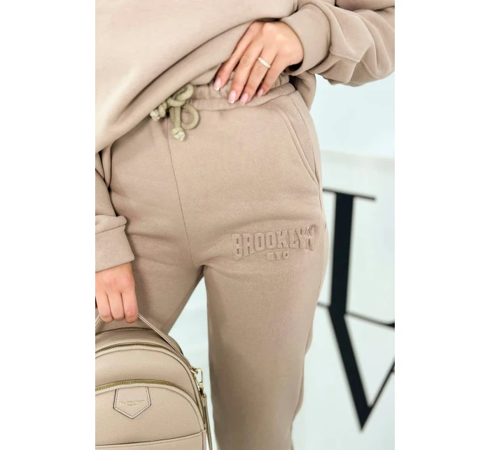 Izolovaná bavlnená súprava, mikina + nohavicami Brooklyn tmavo béžová