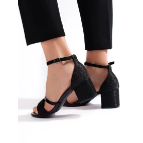 Luxusní  sandály dámské černé na širokém podpatku