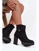 Ocieplane Botki Damskie Na Słupku Z Ozdobnym Paskiem Czarne Zayna Ocieplane Botki Damskie Na Słupku Z Ozdobnym Paskiem Czarne Zayna