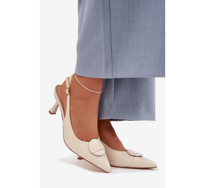 Dámské sandály na podpatku s ozdobným detailem světle béžové model 22027892 - Boto