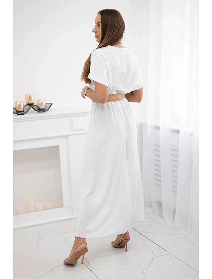 Dlouhé šaty s ozdobným páskem bílý