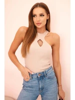 Dámská blůza s výstřihem a ozdobnou sponou model 21217863 - K-Fashion