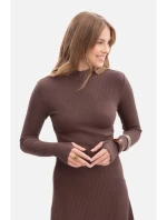 model 21379832 Žebrované midi šaty s asymetrickým pasem hnědé - BeWear