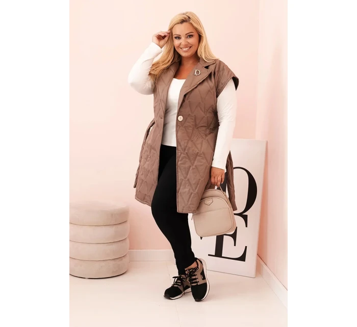 Dámská vesta Plus Size prošívaná s páskem a límcem fango Dámská vesta Plus Size prošívaná s páskem a límcem fango