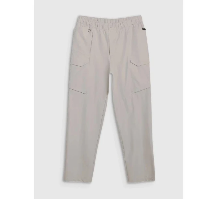 Pánske voľnočasové nohavice 4F 4FWSS25TTROM0998-26S Pánske voľnočasové nohavice 4F 4FWSS25TTROM0998-26S