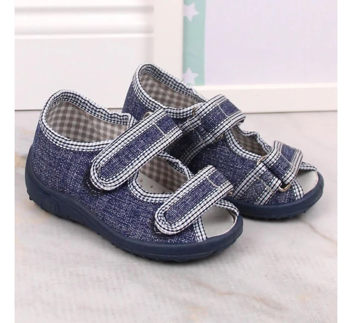 Chlapčenské domáce papuče sandále tmavomodré Nazo