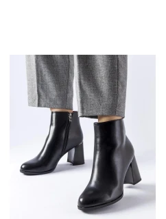 Topánky na podpätku model 205849 Solea