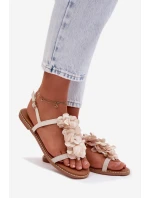 Dámské ploché sandály s ozdobnými květinami model 21961023 - Boto