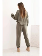 Komplet dámský máslový s volnou mikinou a kalhotami s nápisem LOVE khaki