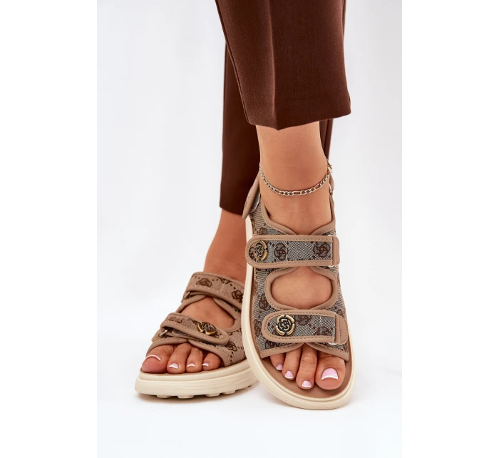 Dámské Vzorované Textilní Sandály Se Zlatými Khaki model 21688023 - Boto Dámské Vzorované Textilní Sandály Se Zlatými Khaki model 21688023 - Boto