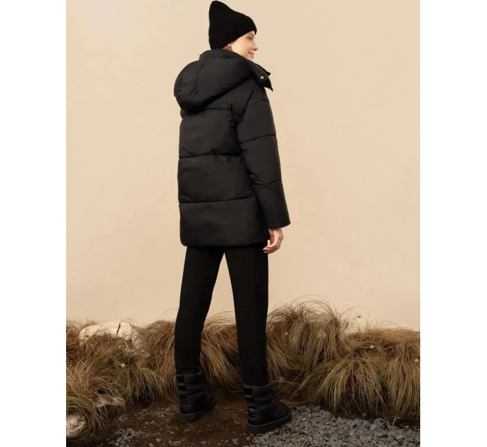 Dámska bunda OTHAW22TDJAF015 čierna - Outhorn Dámska bunda OTHAW22TDJAF015 čierna - Outhorn