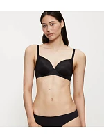 BODY MAKE-UP SOFT TOUCH - Hladká podprsenka s vypchávkami a kosticami Triumph