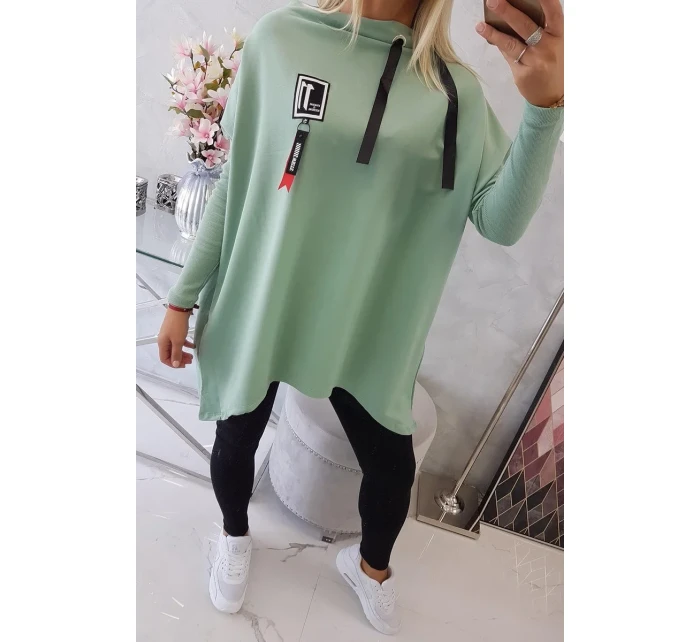 Oversize mikina s asymetrickými boky tmavě mátová Oversize mikina s asymetrickými boky tmavě mátová