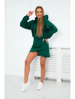 Zateplené šaty s obálkovým spodním dílem tmavě zelené Zateplené šaty s obálkovým spodním dílem tmavě zelené