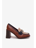 Półbuty Damskie Na Słupku Z Tłoczeniem I Złotym Detalem Beżowo-Brązowe Novella