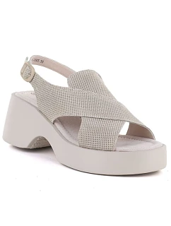 Dámské kožené sandály na platformě béžové S.Barski model 22099407