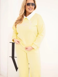 Dámska súprava nadmerných veľkostí so širokými nohavicami a golierom žltá