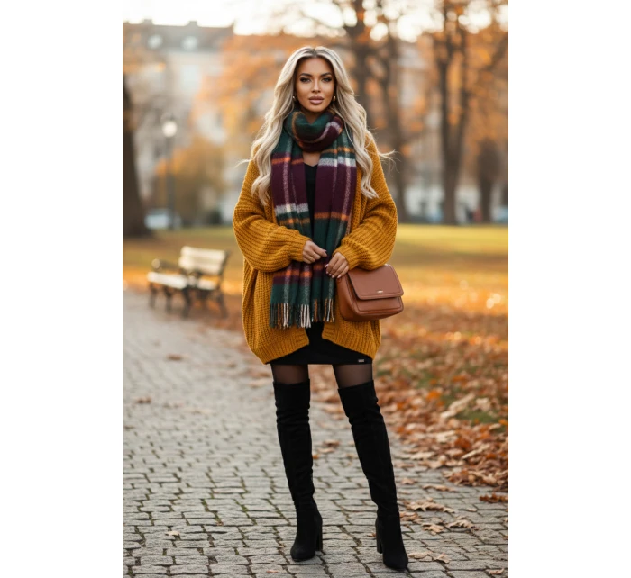 402-10 Pohodlné netopierie šaty s dlhým rukávom - čierne