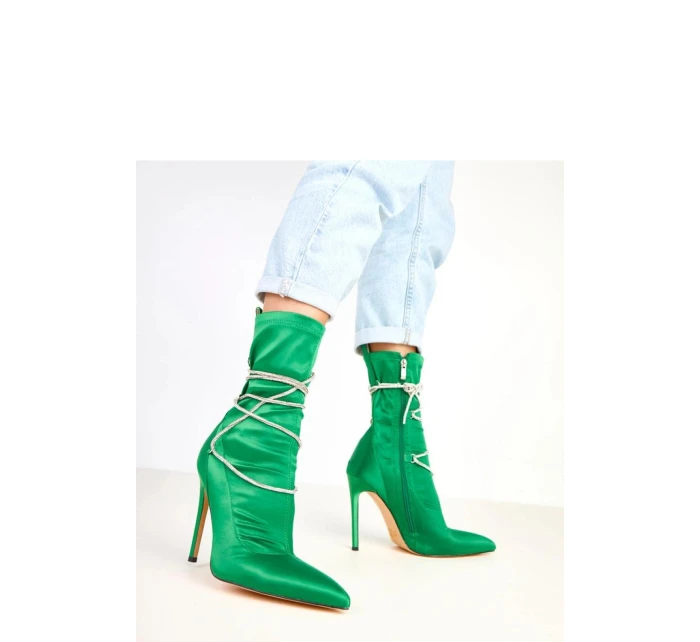 Topánky na podpätku model 217944 Solea