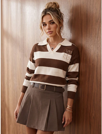 Sweter damski z kołnierzykiem i haftem LOVE brązowy FashionStreet MY2659 Sweter damski z kołnierzykiem i haftem LOVE brązowy FashionStreet MY2659