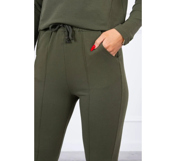 Sada s khaki výstřihem na knoflíky Sada s khaki výstřihem na knoflíky