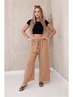 Kalhoty s širokým pasem velbloud