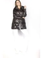 Čierna dámska bunda s ozdobným prešívaním (AG1-J9086) Čierna dámska bunda s ozdobným prešívaním (AG1-J9086)