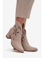 Semišové dámské kotníčkové boty na podpatku  Cappuccino model 21713248 - Zazoo