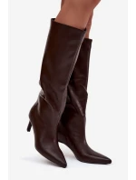 Dámské kozačky nazouvací na jehlovém podpatku s čokoládové model 21770311 - Boto Dámské kozačky nazouvací na jehlovém podpatku s čokoládové model 21770311 - Boto