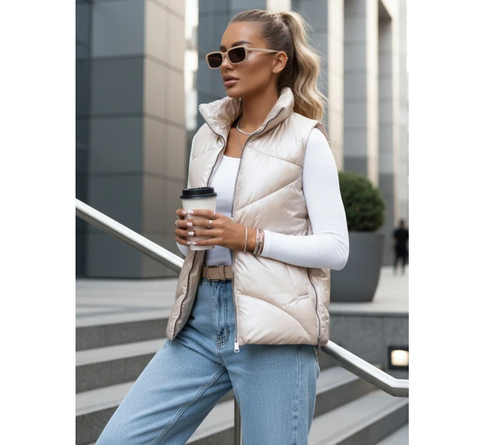Dámska prešívaná vesta so stojačikom béžová FashionStreet TY3476