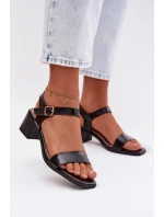 Sandále na podpätku model 225113 Krok vo veľkom štýle