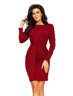 Dámske šaty v bordovej farbe so širokým opaskom k zaväzovanie model 6703279