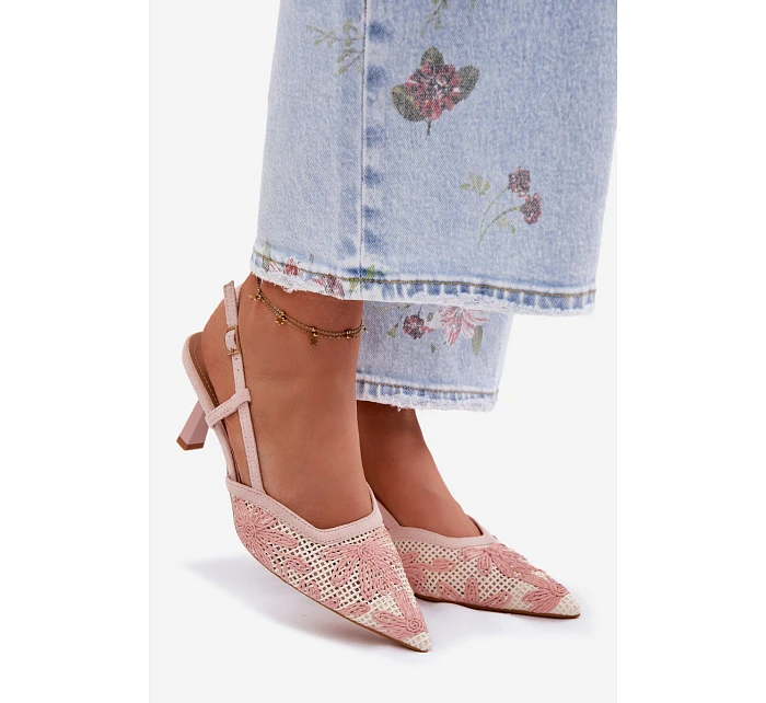 Sandály na podpatku s květinami Růžové model 22111405 - Boto
