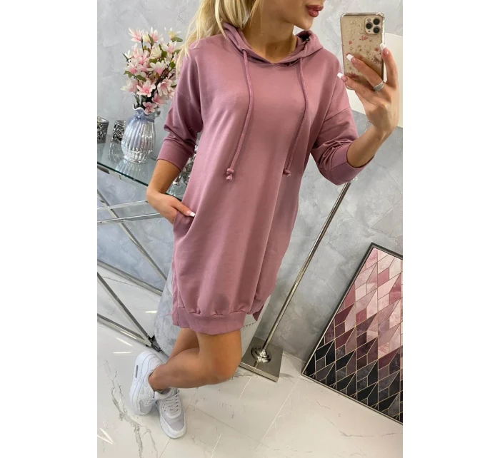 Šaty s kapucí a delšími zády tmavě růžové Šaty s kapucí a delšími zády tmavě růžové