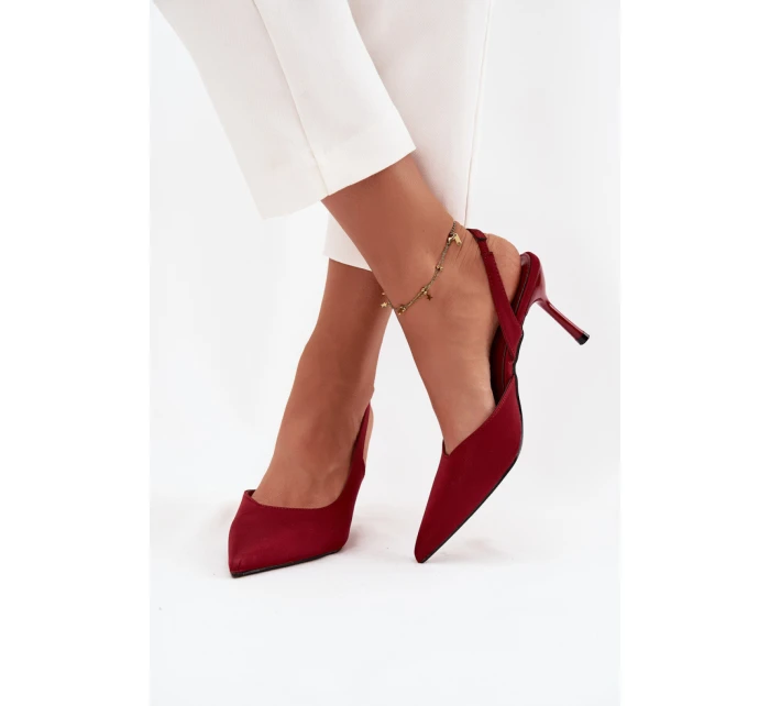 Lodičky s ihlovým podpätkom model 219815 Krok vo veľkom štýle