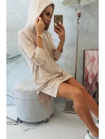 Šaty s kapucňou a dlhším chrbtom béžové Šaty s kapucňou a dlhším chrbtom béžové